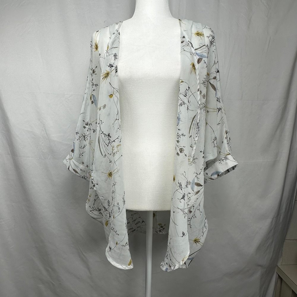 Floral Chiffon Kimono Cardigan White Botanical Print Boho Short Sleeve Small